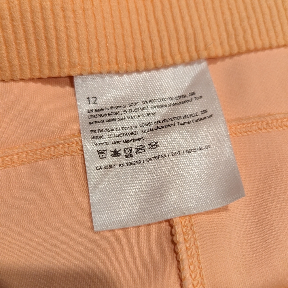 Lululemon Ribbed Softstreme High-Rise Short 2" - Picture 4 of 5